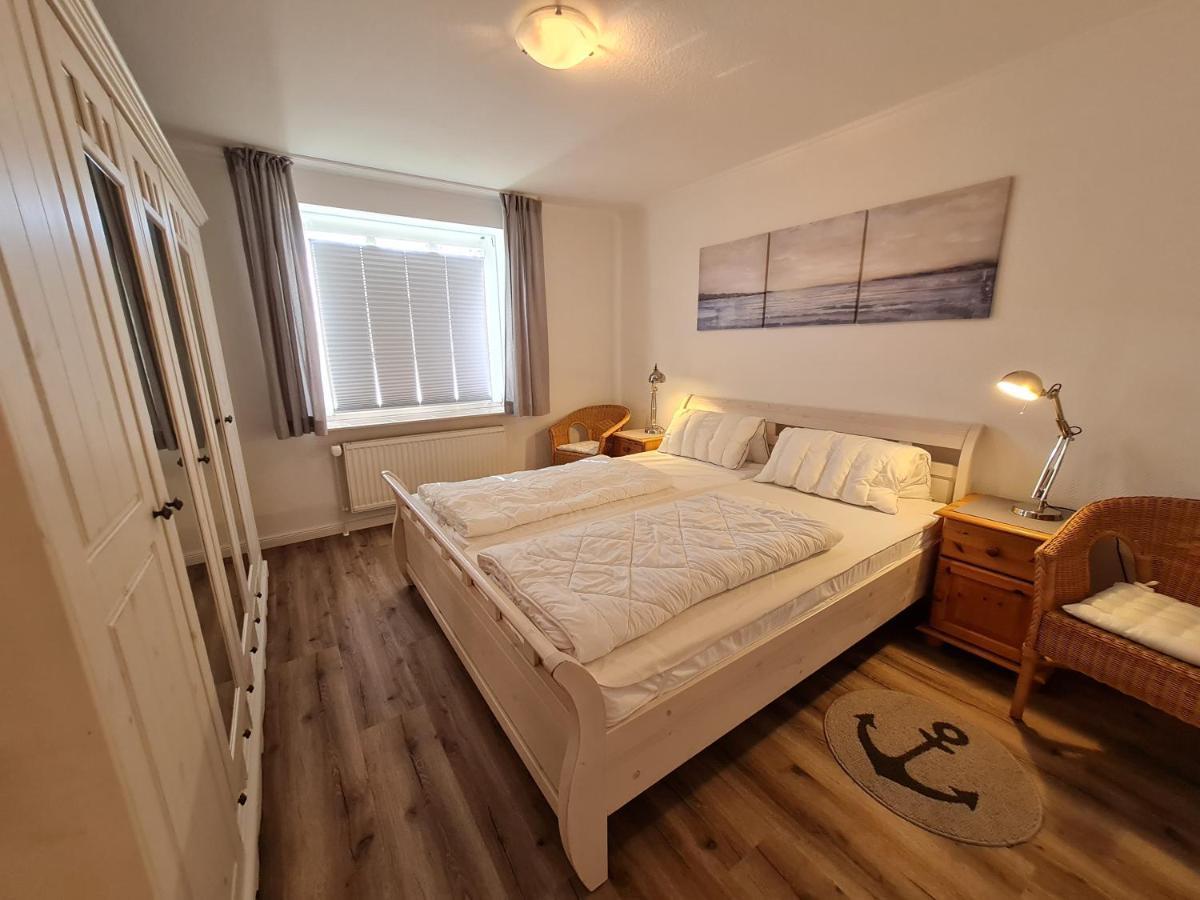 Ferienhaus Ellen, Eg Whg Utersum Екстериор снимка