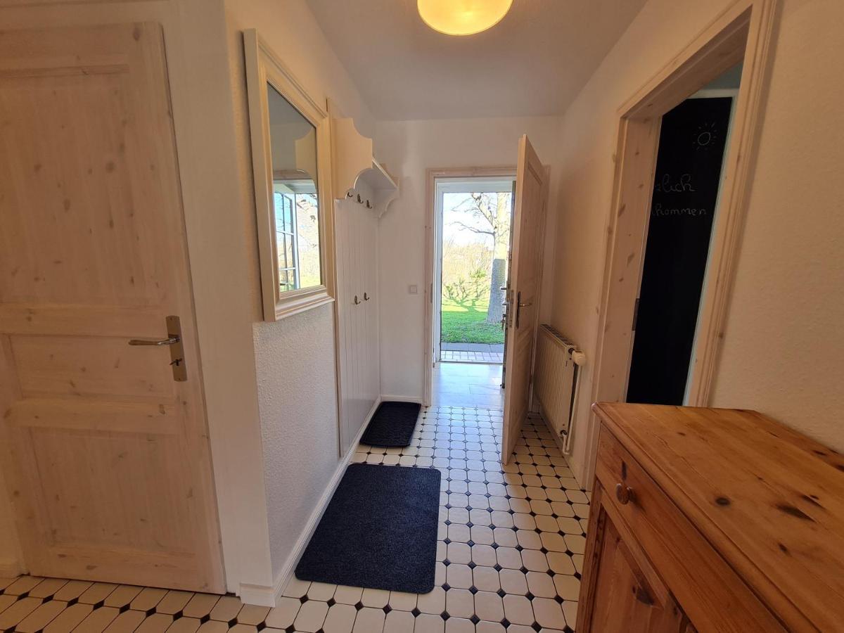 Ferienhaus Ellen, Eg Whg Utersum Екстериор снимка